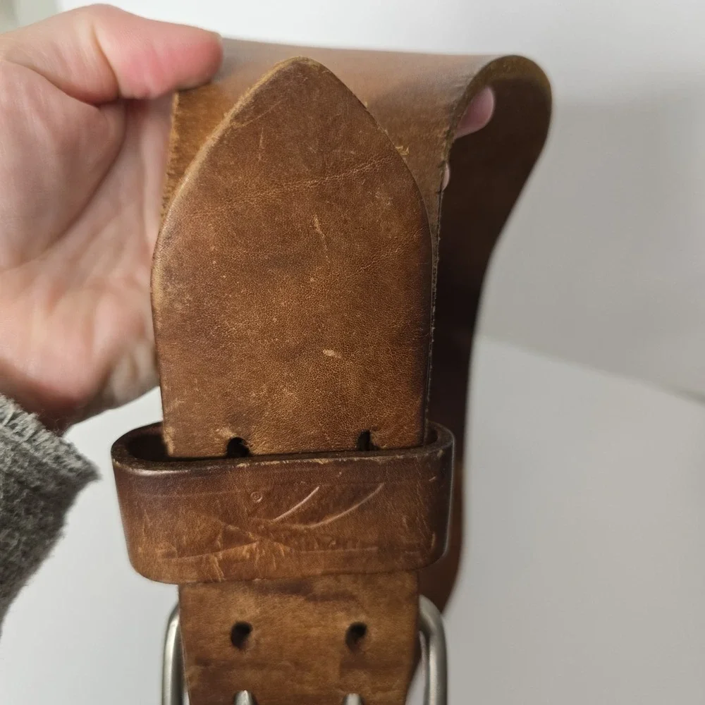 Vintage REEBOK by Cardillo Tan Leather 45X6